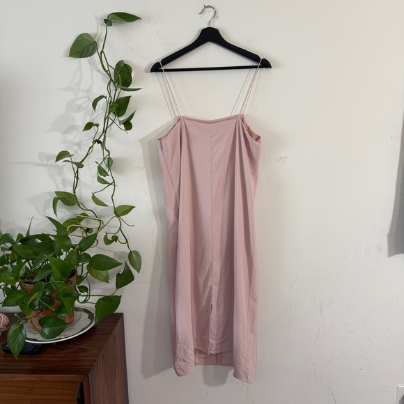 Everlane Go Weave light / Baby Pink Slip Dress Midi length with Side Slit. - Picture 8 of 8